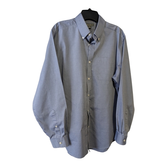 Eddie Bauer Men's Blue Button-Up Shirt. Size M. - Picture 1 of 6